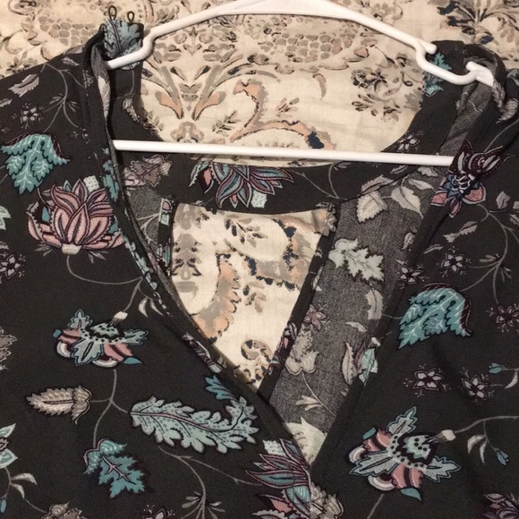 Romper - Picture 2 of 2